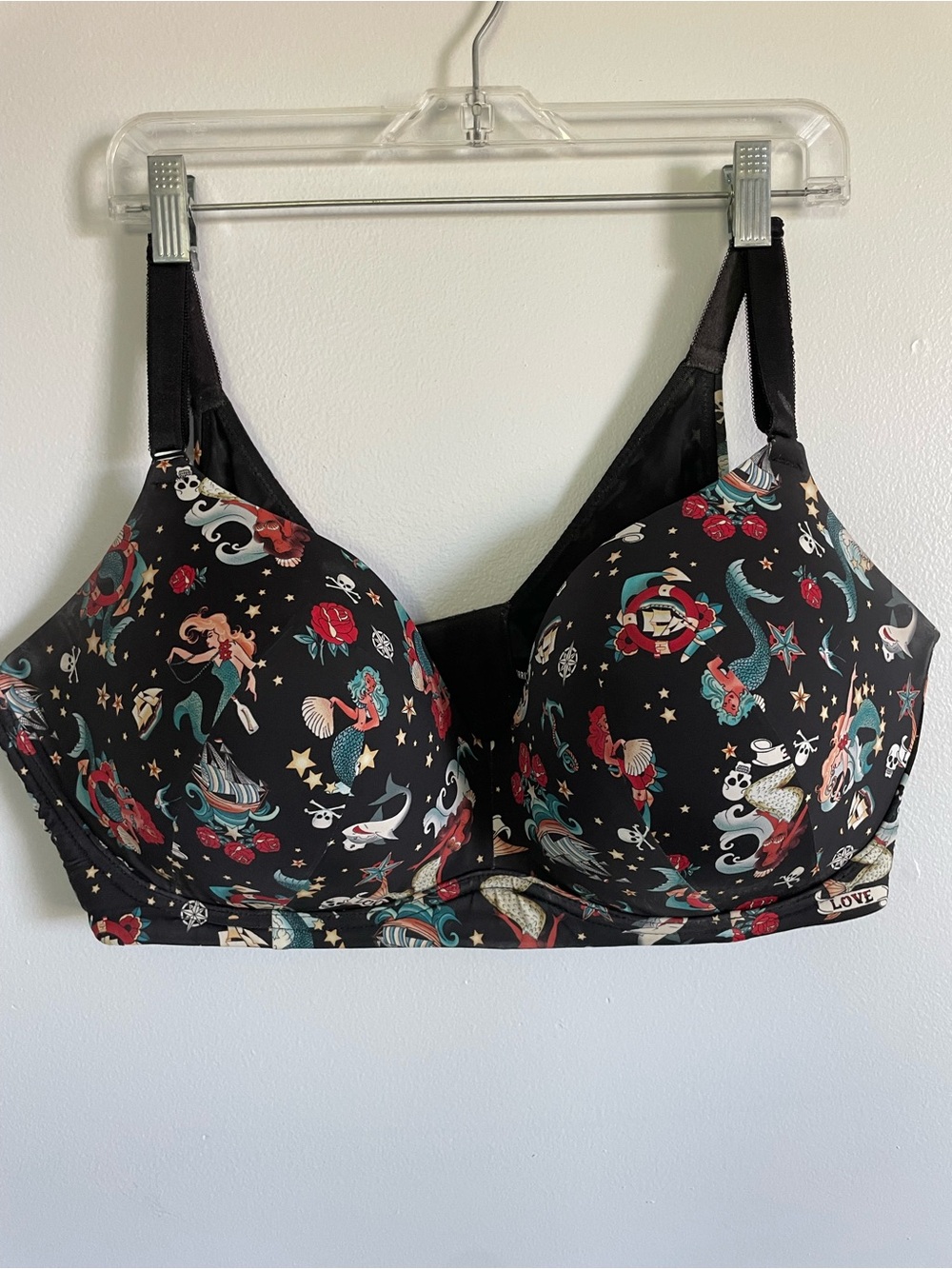 Torrid Curve Sink or Swim Tattoo print wireless bra. Size 44DDD padded comfy